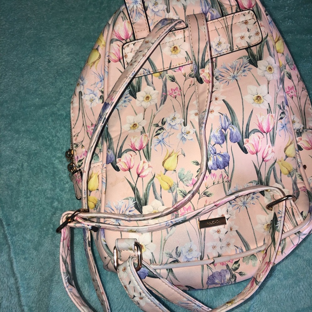 Backpack - Picture 2 of 3